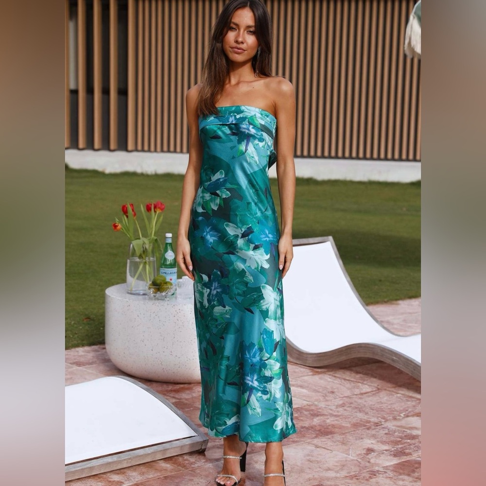 Hello Molly Green Beat Pumpin Maxi Dress